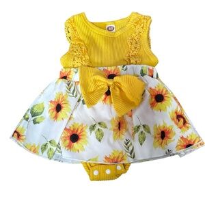 Walking On Sunshine of 2 cutie‎ outfits